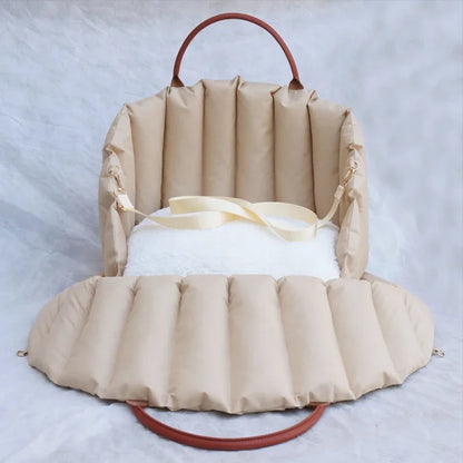 Portable Pet Dog Bag for Travel Luxury Handbag Winter Warm Removable Portable Outdoor Travel Safety Seat Bag Cat supplies