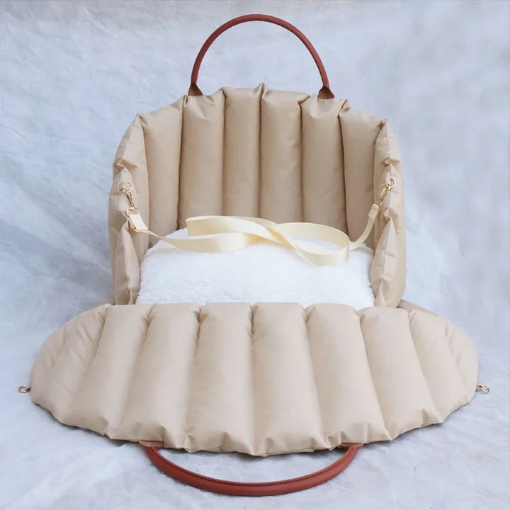Portable Pet Dog Bag for Travel Luxury Handbag Winter Warm Removable Portable Outdoor Travel Safety Seat Bag Cat supplies